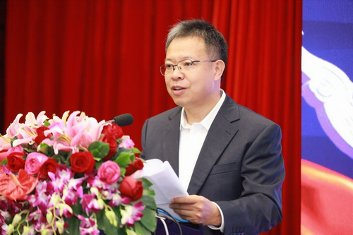 公安部科技信息化局副局长陈敬华